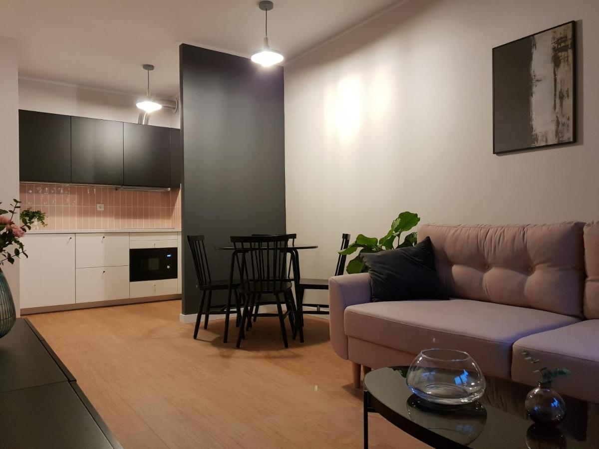 Apartament Male Garbary Posen Exterior foto